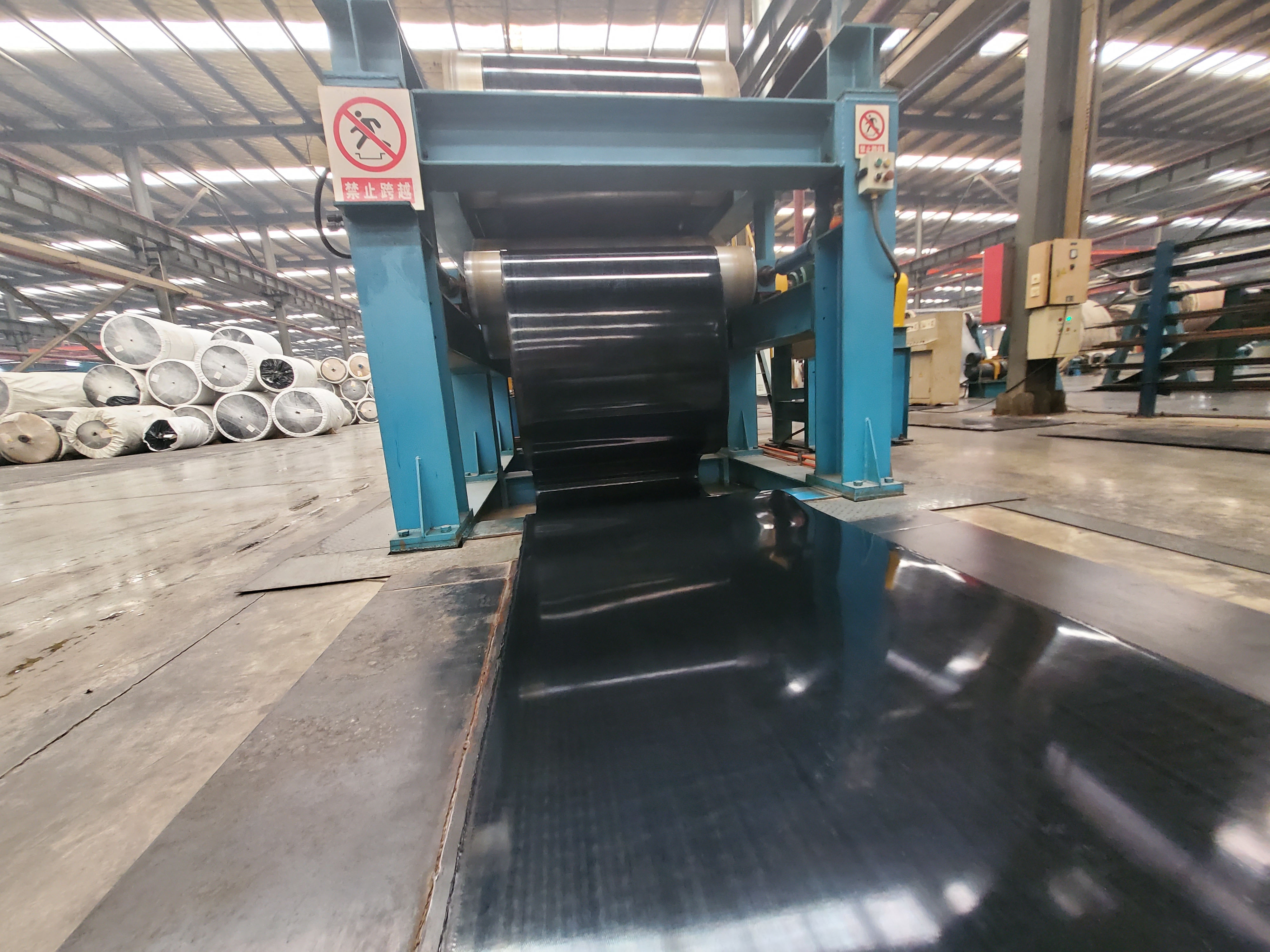 ultrathin-drum-sulfur-conveyor-belt the-conveyor-belt-with-corrugated-folds1